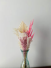 Load image into Gallery viewer, Pink &amp; White Dried Flower Bouquet

