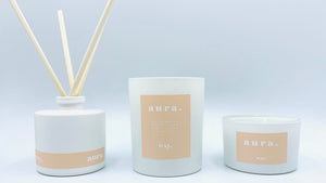 Wxy Aura Candle White Woods & Amber Down